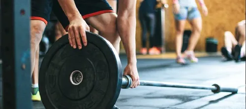 The 30-Minute Anabolic Window: Real Science or Old Gym Lore?